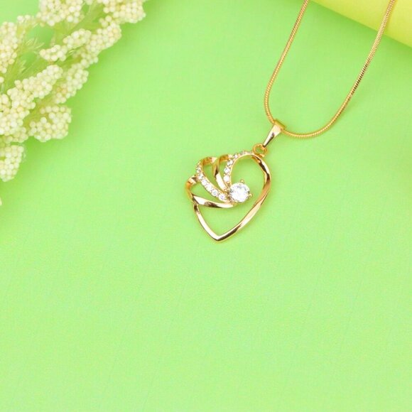 "Rose Gold Heart Pendant with CZ Stone and Twisted Open Design, XPPT1400 - Picture 12 of 13